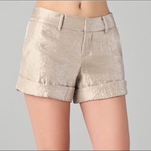 NWT Club Monaco Marianna Short